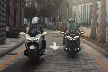  Premium Passenger Motorcycle Dubai City Private Tour