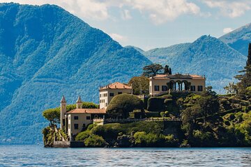 Private boat tour with visit to Villa del Balbianello