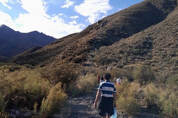 Roast and hike in the pre-range at family ranch