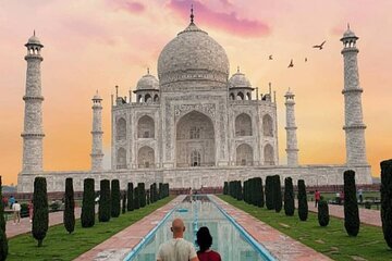 Overnight Agra Tour From Delhi