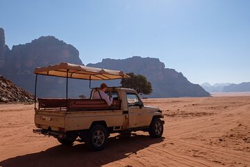 Full day Jeep tour with overnight in Bedouin camp (All Meals incl.)