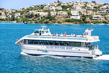 1-hour boat trip around the Port of Mahón