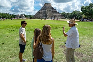 Chichen Itza Private Tour plus Cenote and Valladolid Visit
