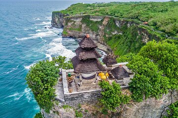 Private Tour Tanah Lot and Kecak Dance Show at Uluwatu Temple