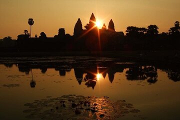 Private Guided Tour Angkor Wat Sunrise Cambodia 