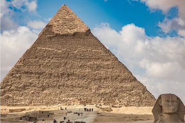 From Hurghada : Private 2 Days Tour to Cairo By Flights & Hotel