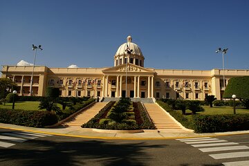 Full Day Santo Domingo City Guided Tour with Lunch