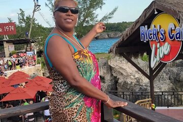 Negril's 7 Mile Beach, Margaritaville and Ricks Cafe COMBO Tour