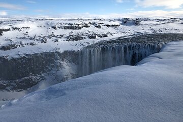 Premium Combo Day Tour Lake Myvatn and Dettifoss