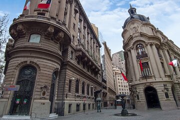 The best walking tour in Santiago de Chile