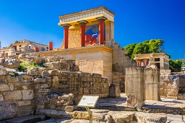  Knossos Palace of Crete with transportation 7h tour