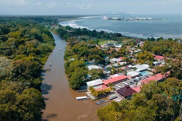 7-in-1 Combo Tour: Tortuguero Canals Shore Excursion
