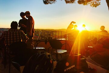 Lisbon Tour by Night with Electric Bikes