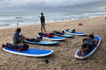 Surfing Activity with Beginner and Intermediate Lesson