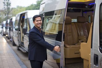 Hanoi Private Transfer Taxi with Vietnam SIM Card & Internet