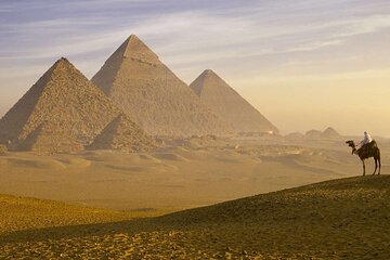 Cairo Day Trip Pyramids, Sphinx Egyptian Museum & Lunch -Hurghada