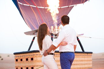 Hot Air Balloon Flight in Dubai with Dune bashing and Quad bikes
