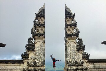 Lempuyang Temple Tour – The Gate of Heaven