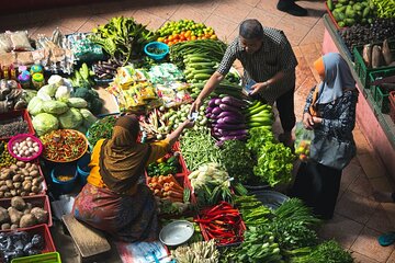 Balinese Cuisine Private Tour and Cooking Class with Lunch