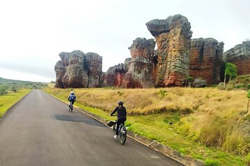 Private Bike Tour in Vila Velha State Park