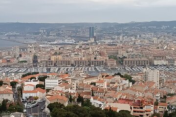 Private Tour in Aix en Provence with Wine Tasting