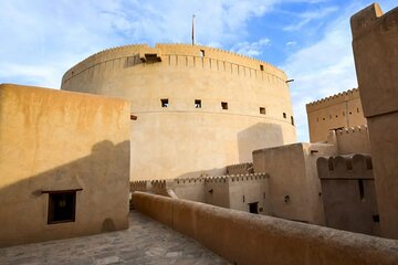 Exploring Oman - Nizwa Souq, Misfah Al Arbyeen