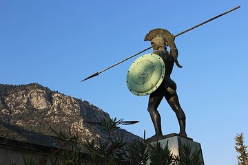 Private Luxury Full Day Tour to Thermopylae & Delphi