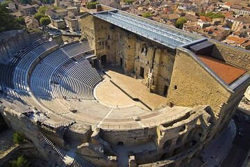 Roman heritages and Chateauneuf du Pape Wine Tour from Avignon