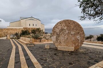 From Amman: Madaba ,Mount Nebo and Dead Sea With hotel Pickup