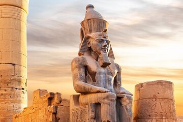 Luxor Valley of the Kings VIP Small Group From Hurghada