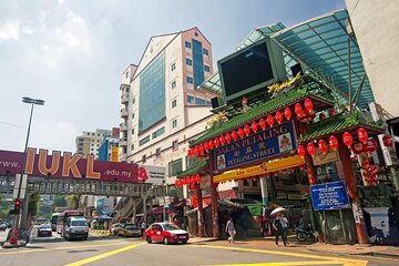 Exploring The Tastes of Chinatown In Malaysia