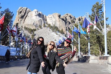 Mt Rushmore, Custer, Crazy Horse & Sylvan Lake