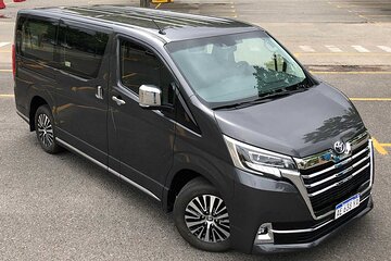 Arrival Private Transfer Cancun Airport CUN to Cancun by Minivan or Minibus