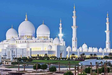 Full Day Private Tour in Abu Dhabi 