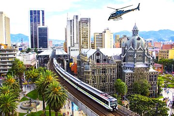 Private Tour: Helicopter Flight+Graffiti tour+Pablo tour Medellin