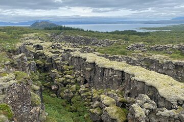 Golden Circle with Kerið Crater Premium Full Day Tour