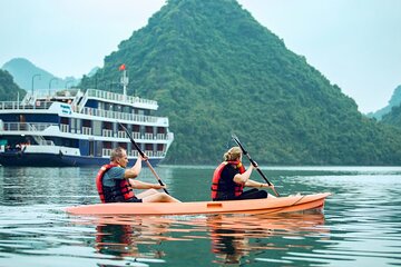 All-Inclusives: 2 Nights on Balcony Cruises Explore Lan Ha Bay