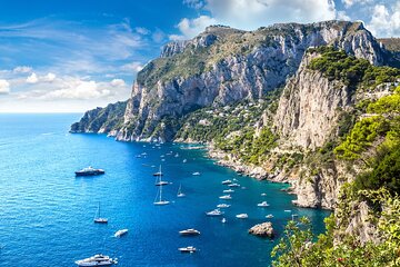 Private Capri Luxury Boat Experience: Cruise, Swim & Sunbathe