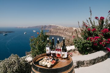 3-Hour Wine Tasting in Santorini 