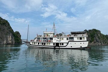 Boutique Overnight Cruise in Bai Tu Long Bay (Less Tourist Area)