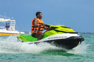 Jet Ski Parasailing And Margaritaville Guided Tour In Montego Bay