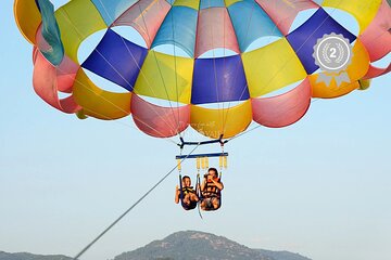 Parasailing Adventure with Private Transfer From Hurghada