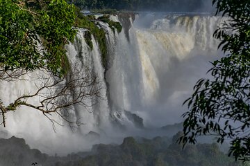 Airport IGU Round Trip & 2 Days Sightseeing in Iguassu