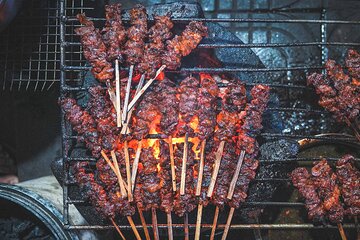 Old Siem Reap Sunset Food Tour by Tuk-tuk