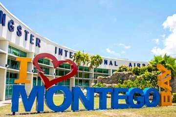 Private Transfer Airport to Montego bay Hotels in Jamaica