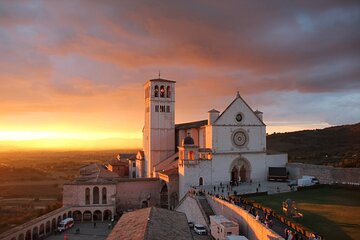 Assisi with Gourmet Lunch&Wine Fullday from Florence