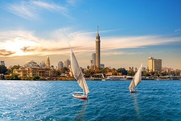 Private Guided Excursion to the Pyramids of Giza From Hurghada