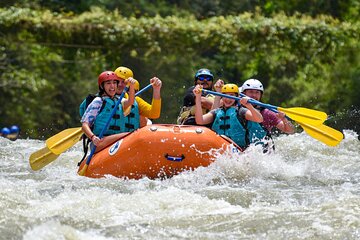 White Water Rafting (Class III) with lunch - Arenal Area