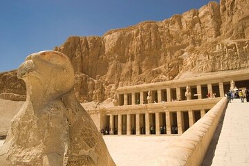 Private Landmarks Tour "Valley of the Queens" in Luxor