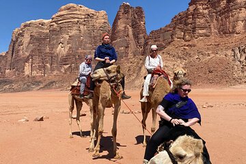 Explore Wadi Rum: Jeep Tour, Bed and Breakfast, and Dinner